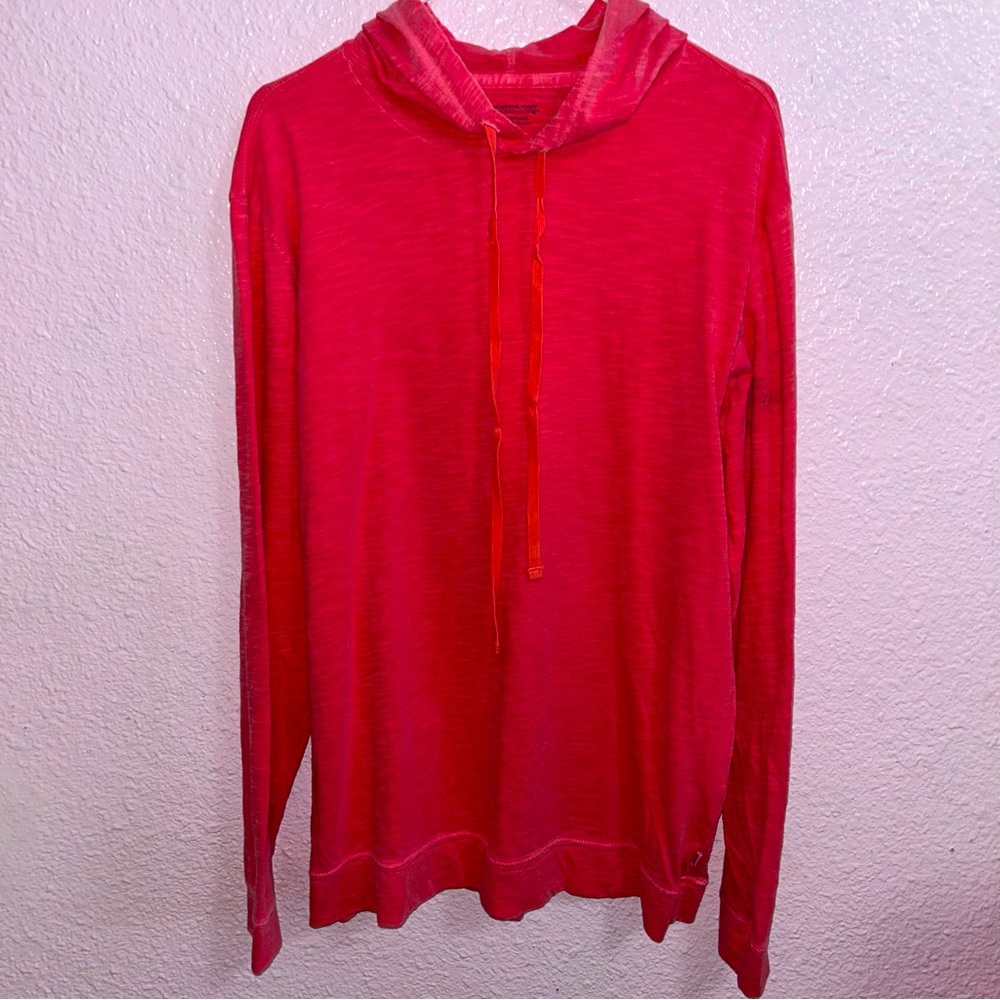 Vineyard Vines Women’s Medium Salmon Hooded shirt